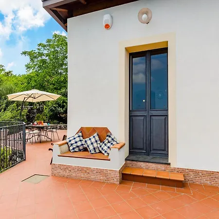 With Pool And Panoramic Surroundings Mascali