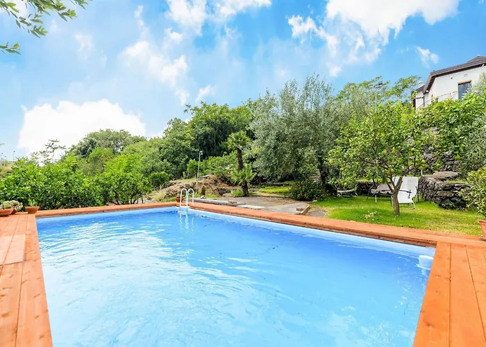 With Pool And Panoramic Surroundings Villa *